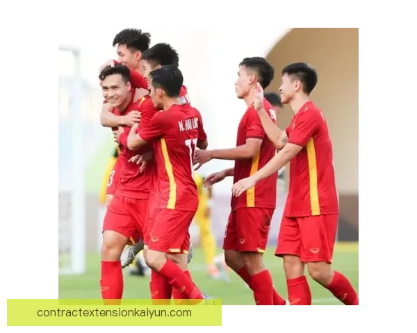 越南队在亚洲杯中表现稳健，成功晋级八强引发关注